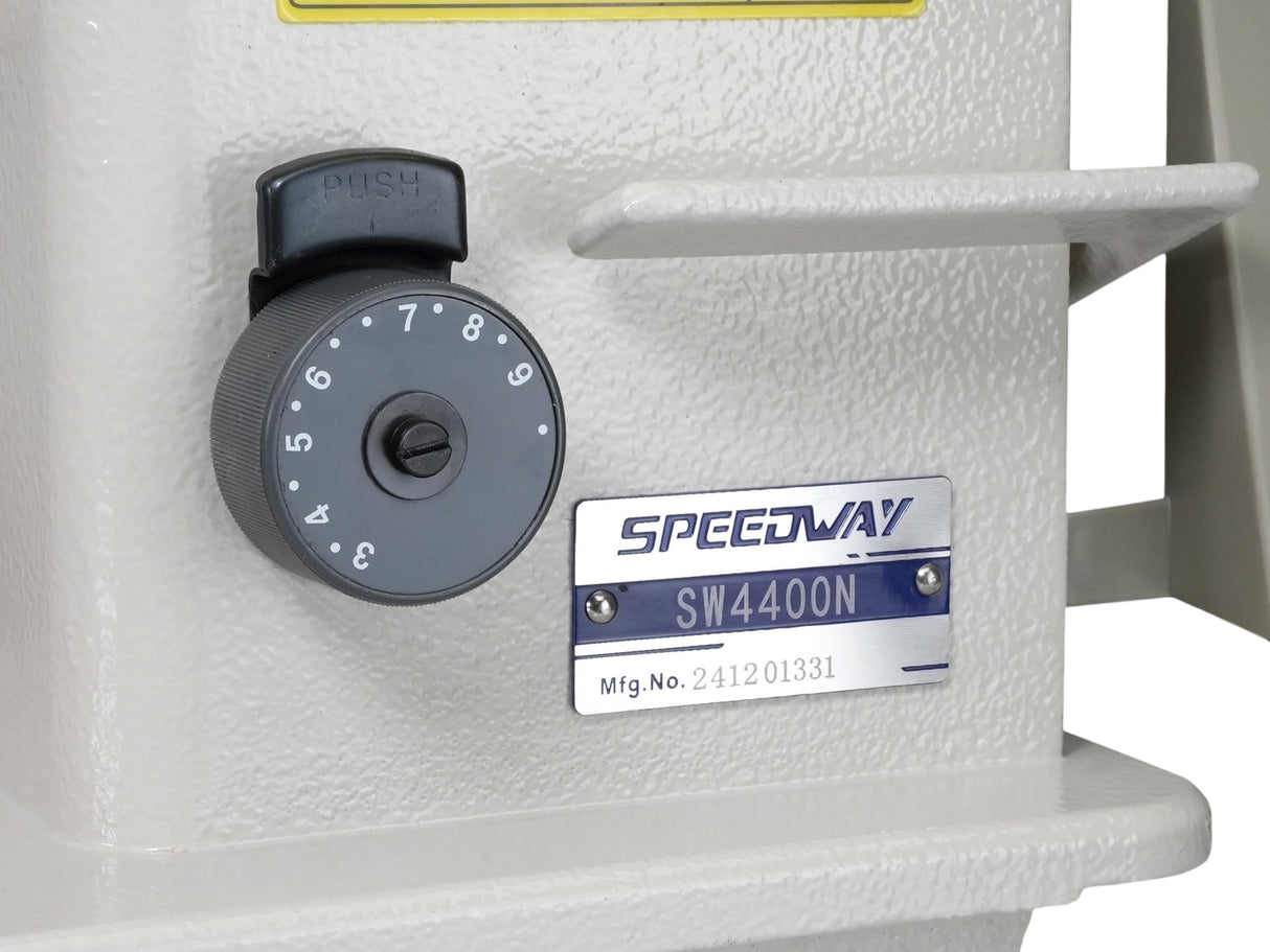 SPEEDWAY SW-4400N Máquina de coser con pie para caminar, alimentación al unísono, resistente, de una sola aguja, ensamblada con servomotor, mesa y soporte incluidos