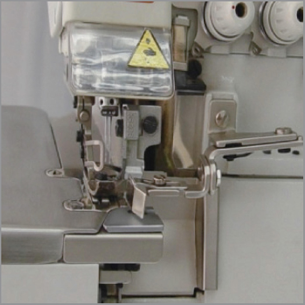 SIRUBA 747K-514M5-23/BK 4 Thread Overlock sewing machine