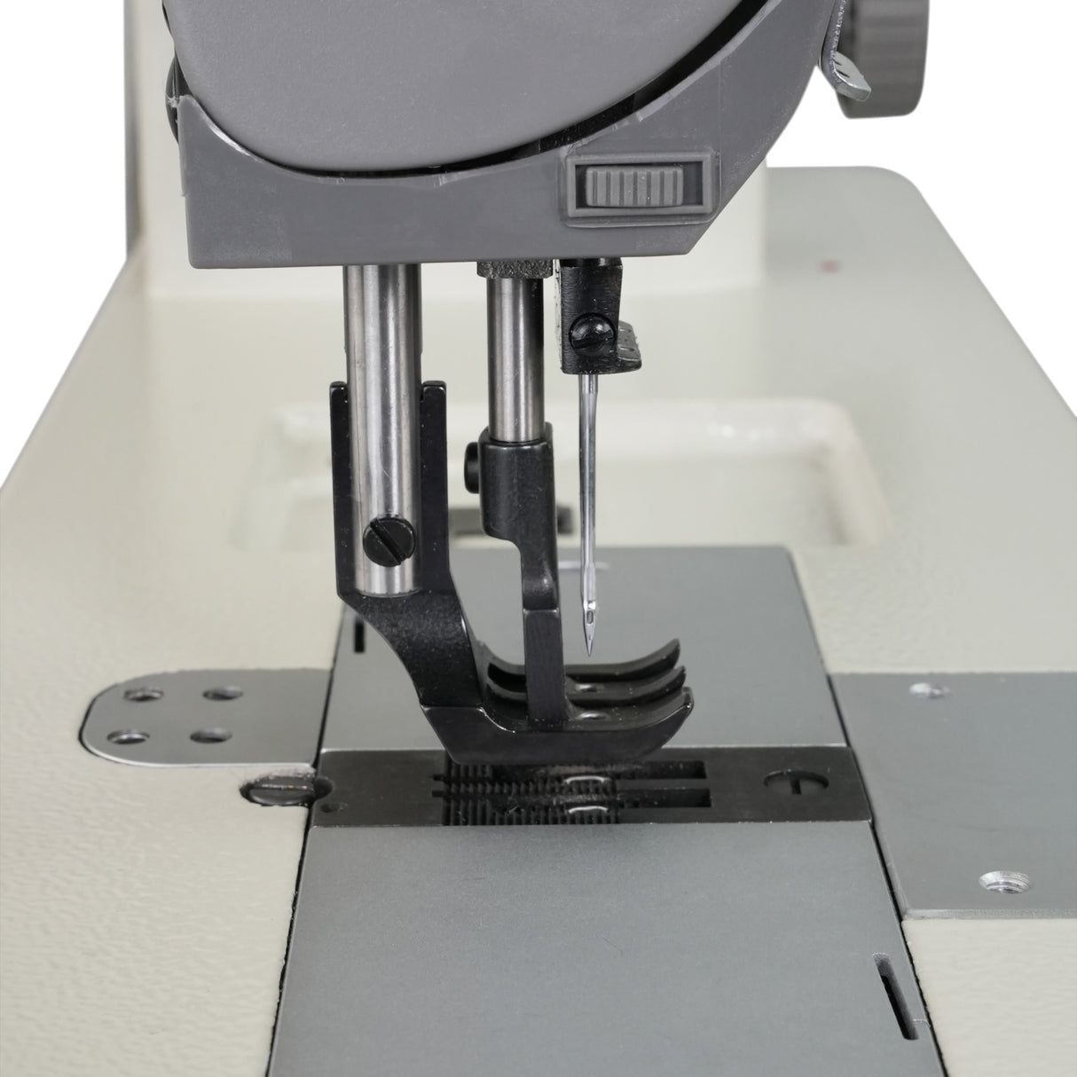 SPEEDWAY SW-1560N/VS/DD Double Needle Gauge Heavy Duty Unison Feed Walking Foot Sewing Machine Assembled with Table and Stand Included