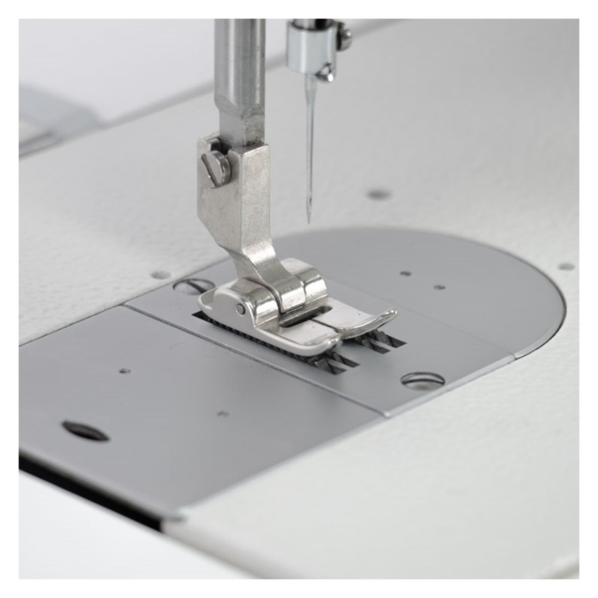 ZOJE ZJ-20U53 Single Needle Lockstitch Straight and Zig-Zag Sewing Machine Assembled with Servo Motor, Table and Stand Included