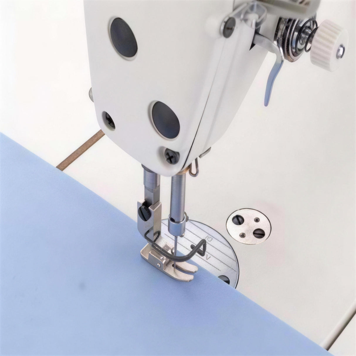 JUKI DDL-8700 Single Needle Lockstitch Industrial Sewing Machine Assembled with Servo Motor, Table and Stand Included
