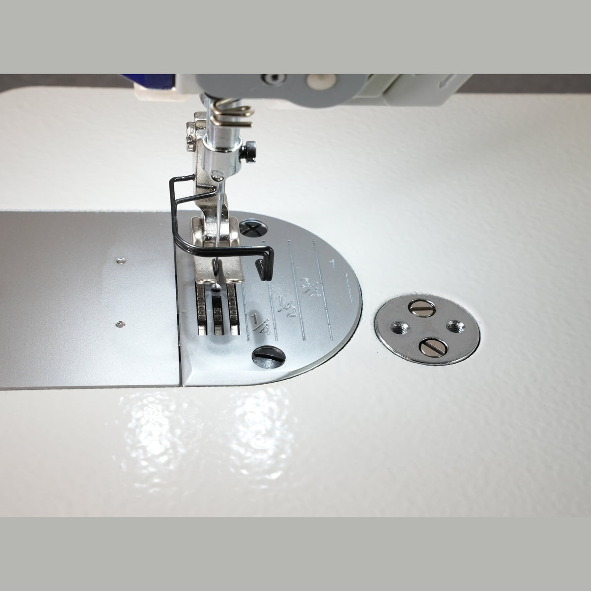 SPEEDWAY SW 8000 A Single Needle Direct Drive Fully Automatic Stepper Motor Drop Feed Lockstitch Industrial Sewing Assembled with Table and Stand with Wheels