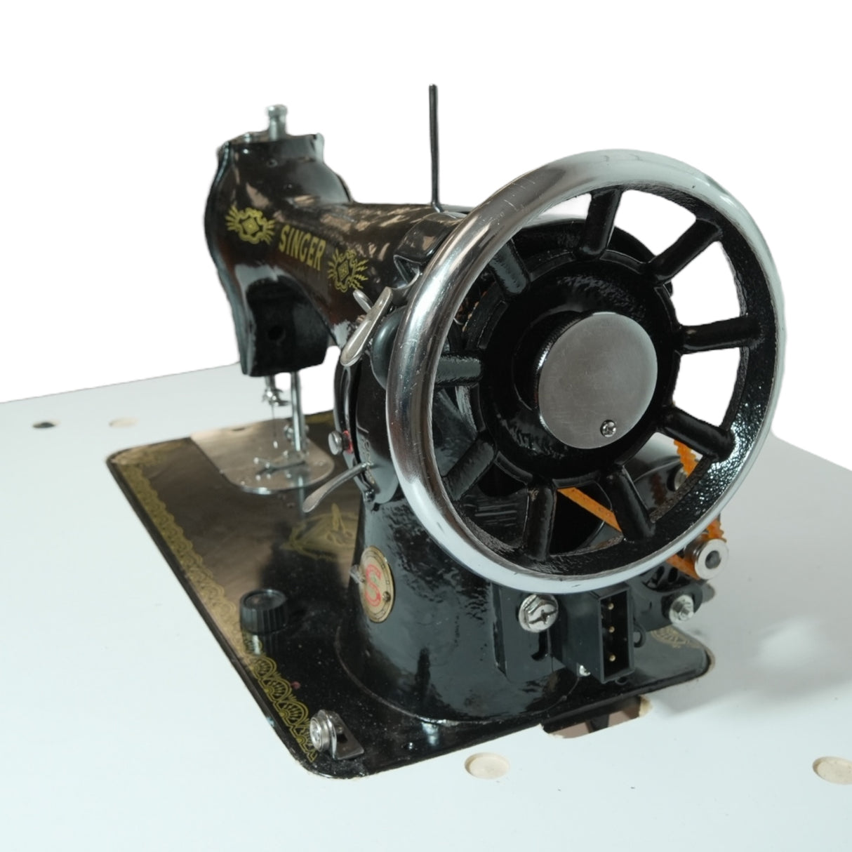 SINGER 15CD Blackhead "Negrita" Sewing Machine With Motor