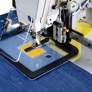 JACK JK-T2210-F3-DII Computerized Direct Drive Programmable Large Pattern Sewing Machine with Sliding Label Clamp (220mm x 100mm) - Complete CNC Unit, Ships Assembled