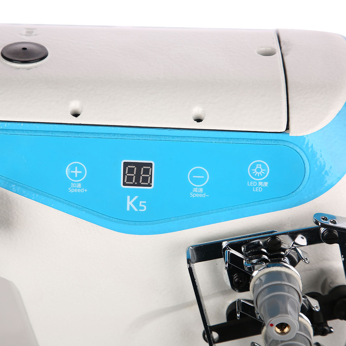 JACK K5-D-01GB×364 Máquina de coser industrial con brazo cilíndrico de 3 agujas, ensamblada con mesa y soporte incluidos