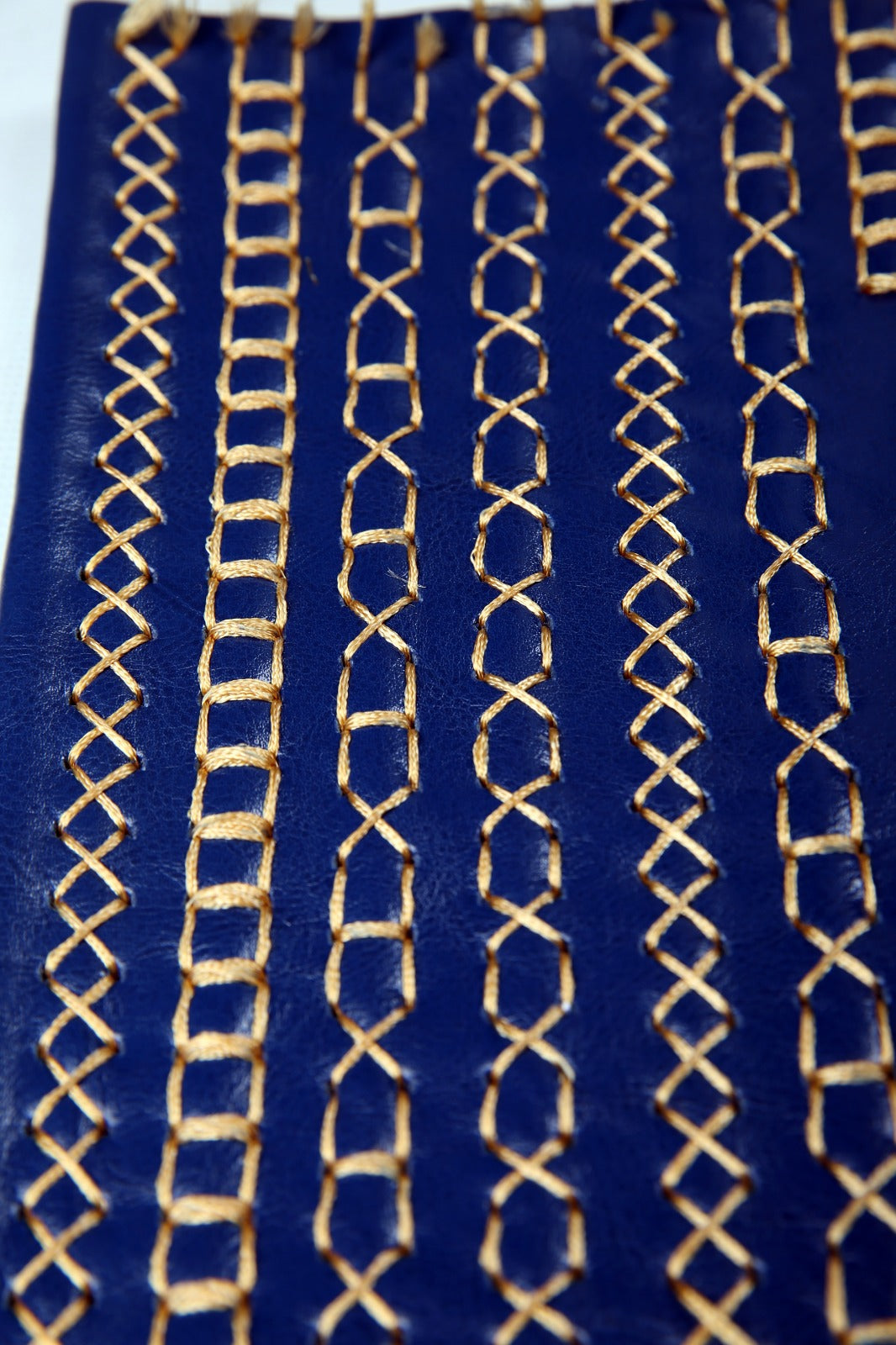 SPEEDWAY® DECO 204 Double Needle Extra Heavy Decorative Stitch Heavy Duty Unison Feed Walking Foot Sewing Machine Assembled with Table and Stand Included