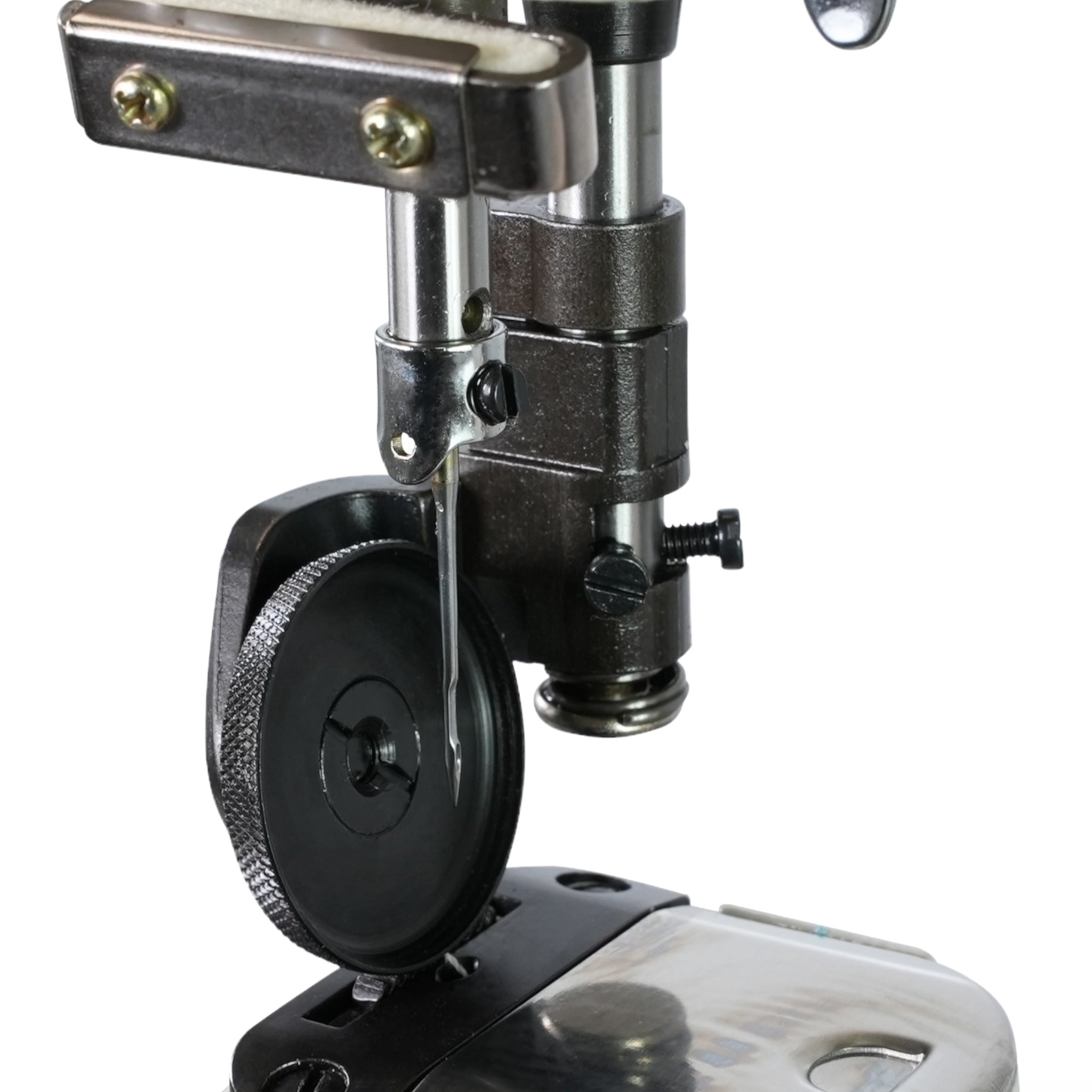 SPEEDWAY SW-810 Post-Bed Lockstitch Machine, Table Included