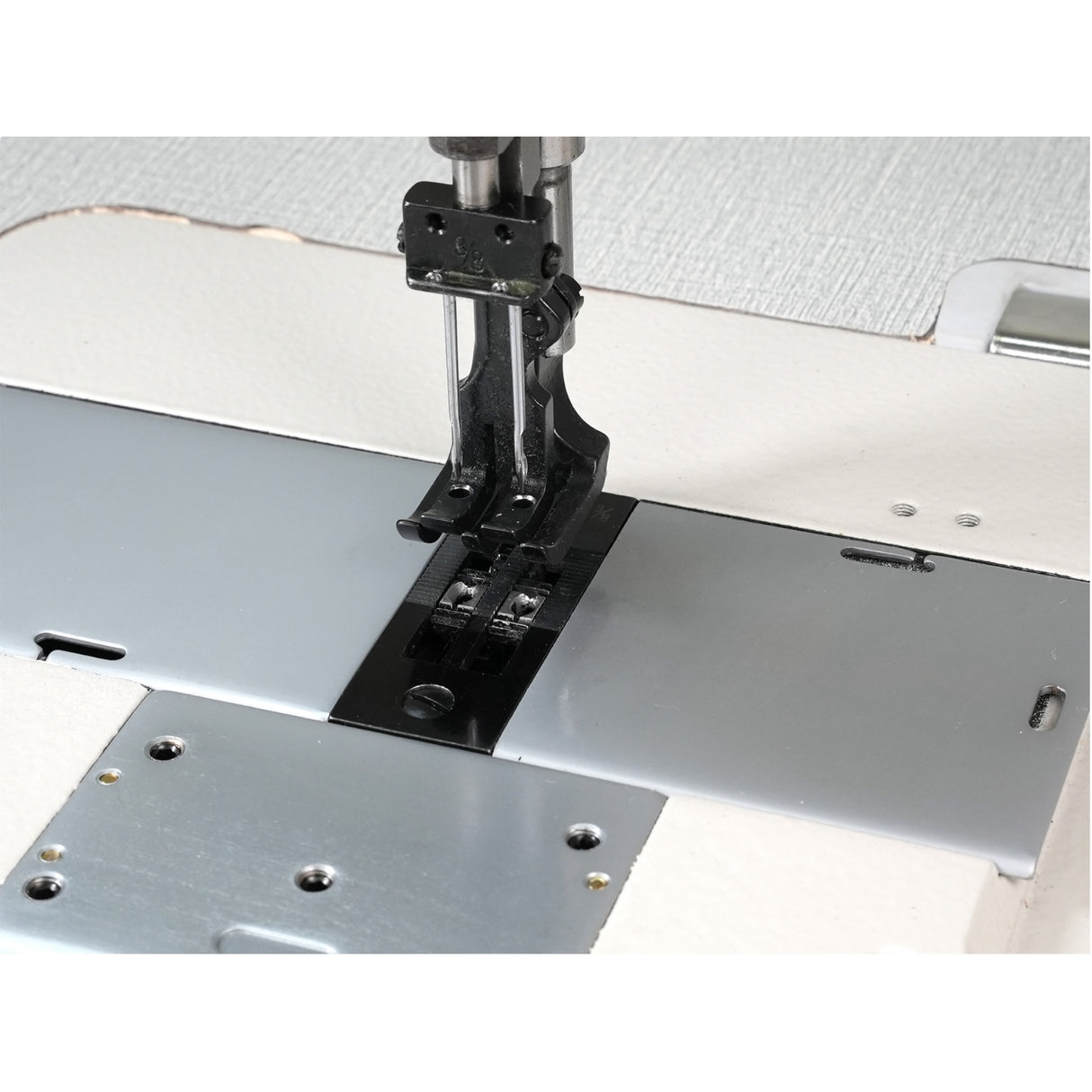 SPEEDWAY SW-4420-L18 Double Needle 3/8" Long Arm Heavy Duty Unison Feed Walking Foot Sewing Machine Assembled with Servo Motor, Table and Stand