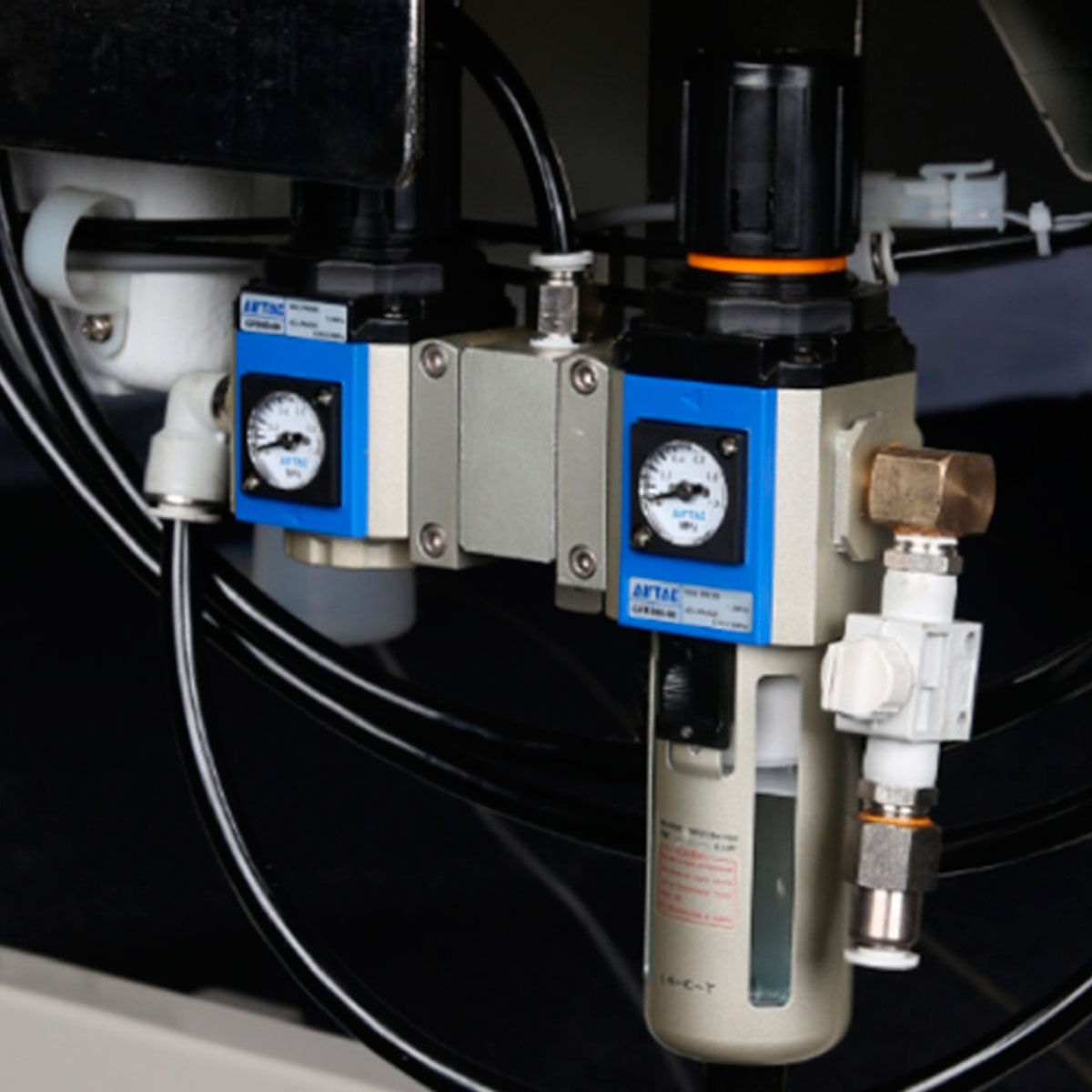 JACK JK-T9820-02 Electronic Keyhole Buttonhole Eyelet Sewing