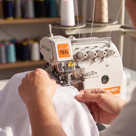 SIRUBA 757K-516M2-35 5 Thread Overlock Industrial Sewing Machine Assembled with Servo Motor, Fully Submerged Table Setup