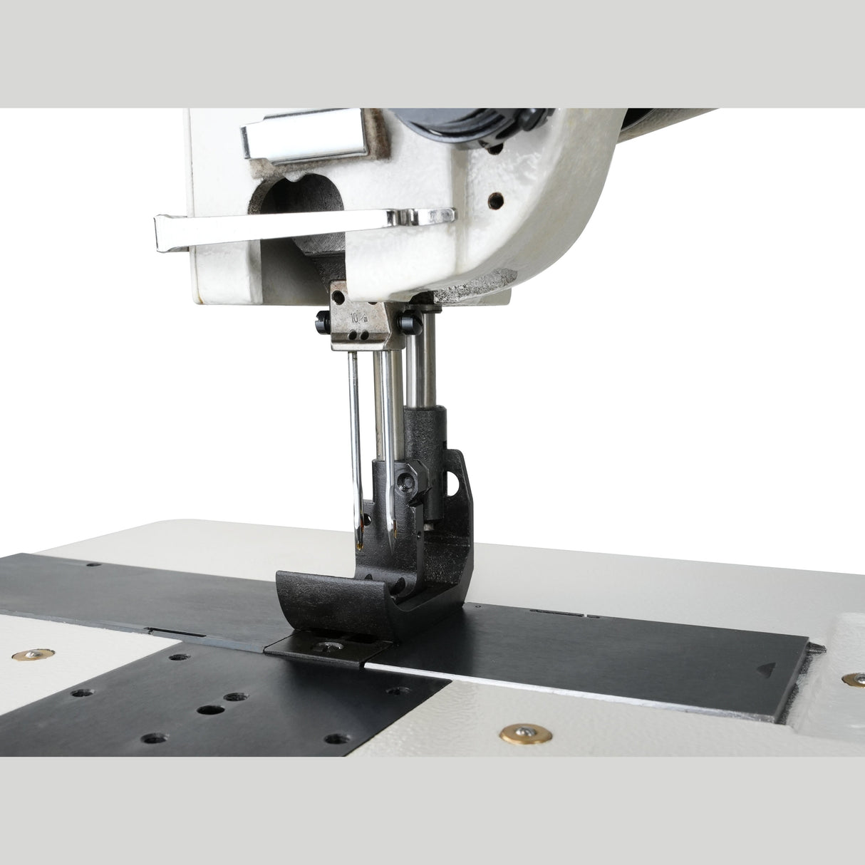 SPEEDWAY SW-28BL-20 2-Needle 20" Long Arm Extra Heavy Duty Walking Foot Compound Feed Industrial Sewing Machine with Japanese Hook & 900W Servo Motor for Sails, Tarps, Leather & Upholstery - Complete Setup, Table & Stand Included