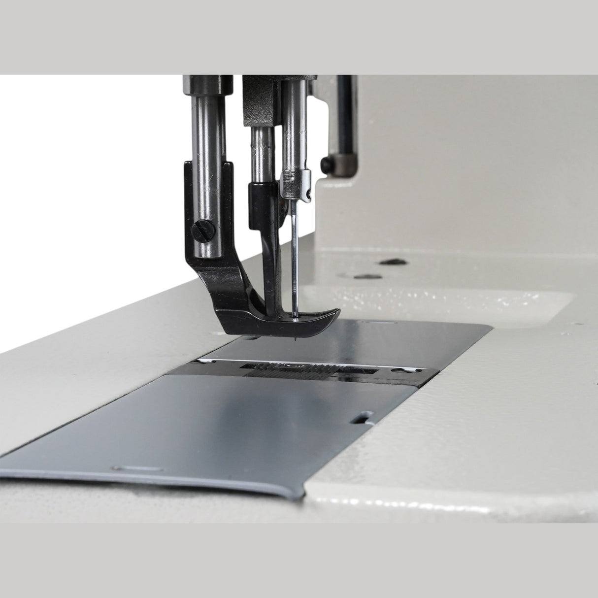 SPEEDWAY® SW-4400N Single Needle Heavy Duty Unison Feed Walking Foot Sewing Machine Assembled with Servo Motor, Table and Stand Included
